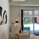 Апартаменты Exclusive Harbourfront With Private Entrance Ольборг