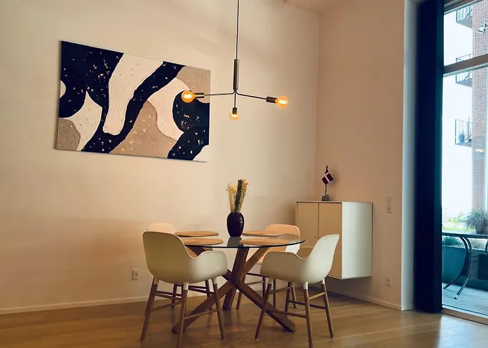 דירה Exclusive Harbourfront With Private Entrance *