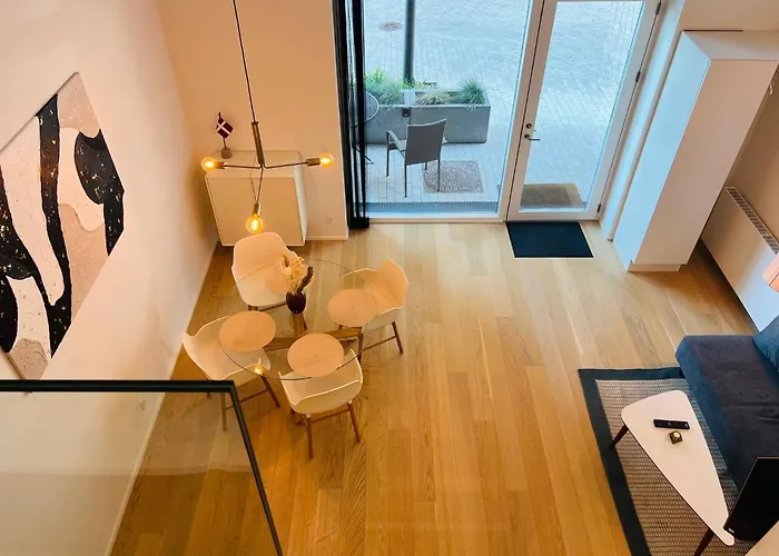 Exclusive Harbourfront With Private Entrance * Aalborg